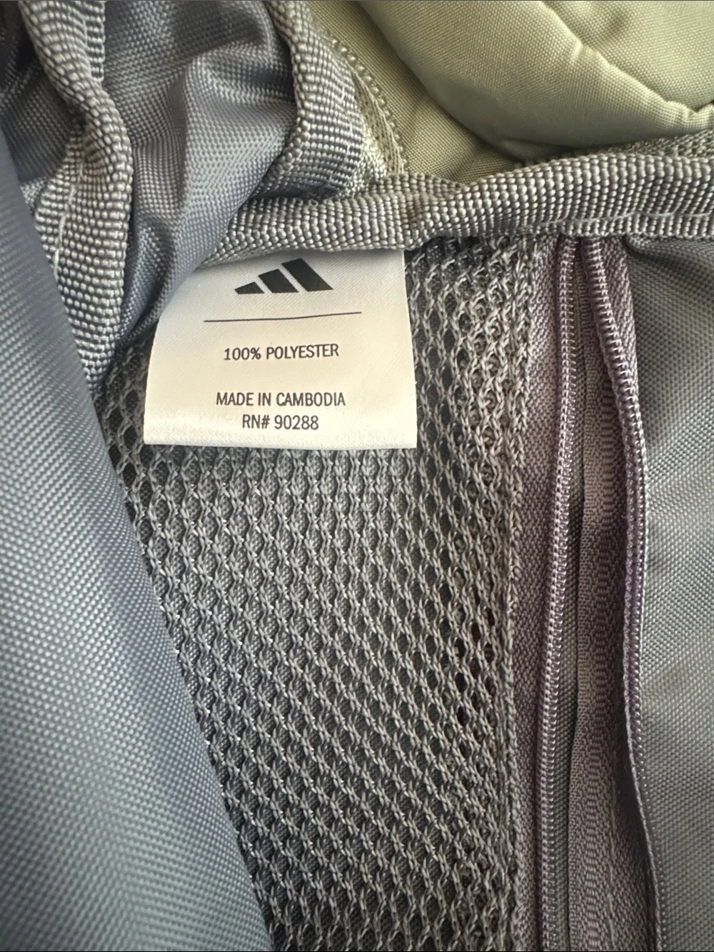 LIKE NEW! ADIDAS ESSENTIALS SLING CROSSBODY BAG